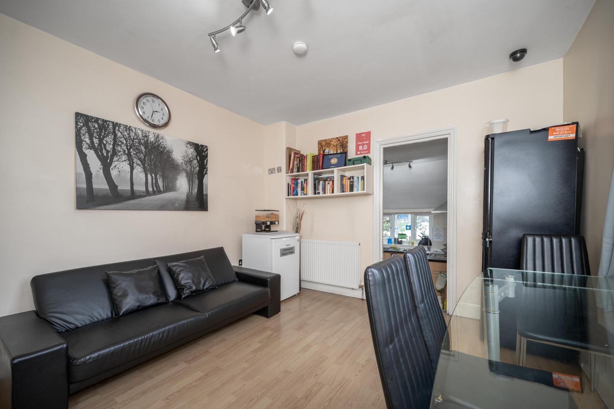 Flexistay Aparthotel Tooting London Exterior photo